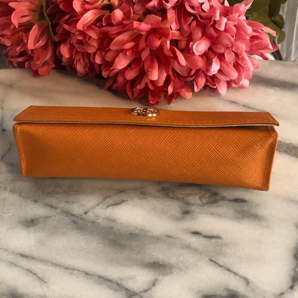TORY BURCH orange leather eye glasses case triangle snap close gold Miller logo